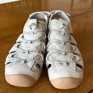 Khomba sandals